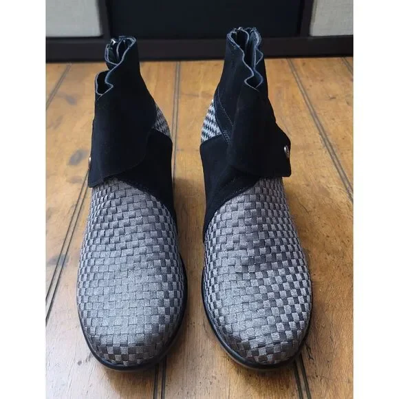 Women's Black and Gray Wedge Ankle Boots - Picture 3 of 8